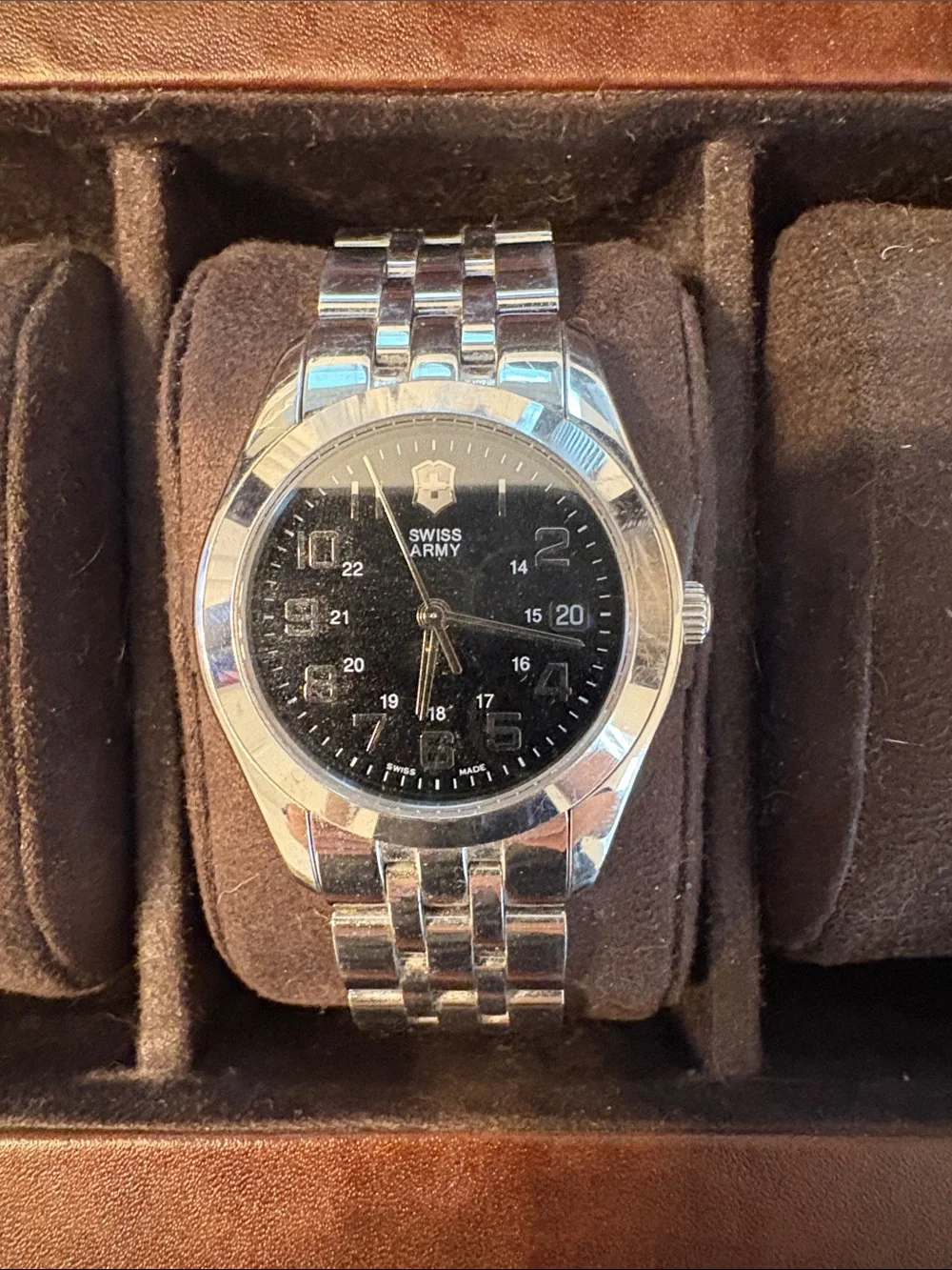 Swiss Army Men's Silver Stainless Steel Black Dial Watch